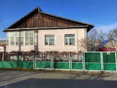 Продам дом 2 -х этажный, Восточный мкр