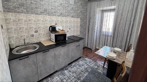Уютная однокомнатная квартира в центре на 2-44