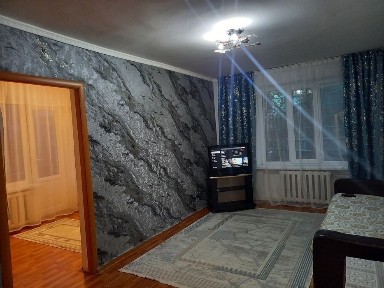 2 ком квартира посуточно по ул Желтоксан 71