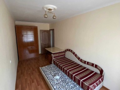 Срочно! Продам квартиру на 1 этаже