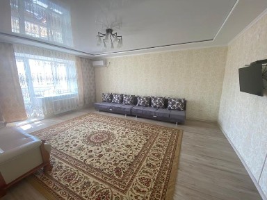 Сдам 2 комн квартира Батыс 2