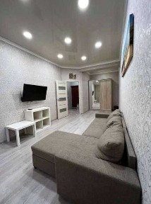 Сдам однокомнатную в ДСР