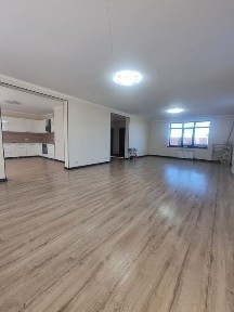 Продам 4-х комнатный дом 279,6м² в п. Куленовка 2015гп, участок 10 сот