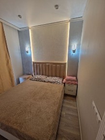 Посуточно. автовокзвл Сайран. ХАК мед центр.