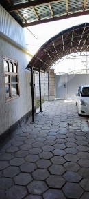 Дом 8 комнат. В районе сахзавода (по Сорокина в сторону Таласа).