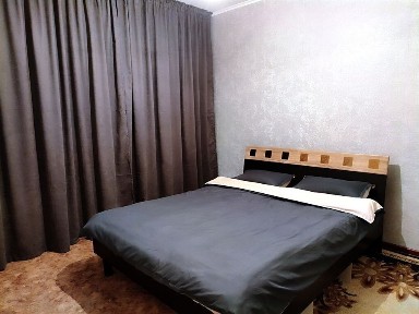 2 комн в центре Абая