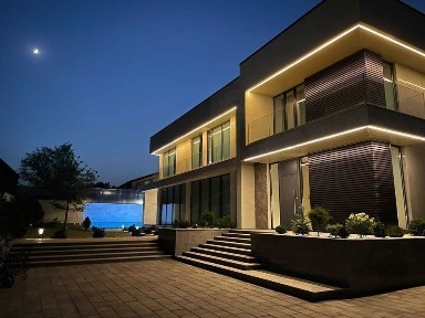 Продам дом 800 кв. м мкр. Баганашыл