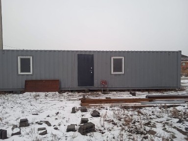 Вагон-контейнер, утепленный, жилой, с кладовой