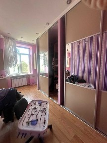 Продам или обменяю 4-комнатную, Независимости, 2 г. Риддер