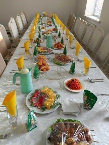 Аренда коттеджа посуточно в центре города ( район Москва)