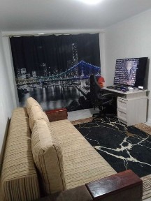 Продается 2 комнатная квартира. Тургенева.