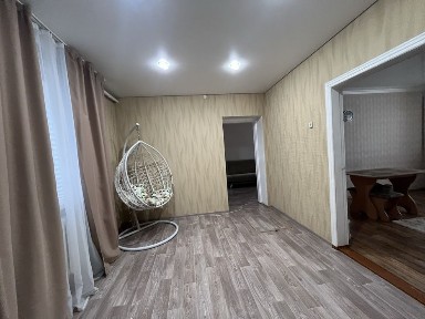 Продам 4х комнатную квартиру