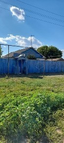 Два дома, участок 25 соток. Посёлок Жанатан, 30 км и 20 мин. от УРАЛЬСКА