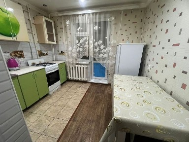 11 мкр евро ремонт, чистая, без запаха