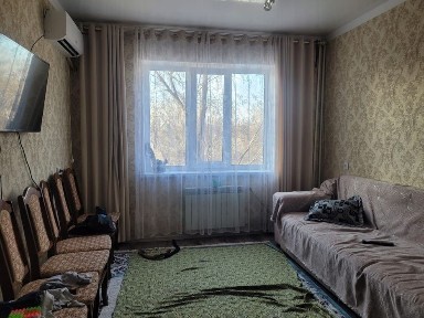 3-комн., 2 мкр., 4 этаж (улучшенная)