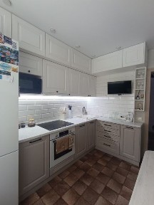 Продам квартиру в уютном доме. Дружелюбные соседи. Дом теплый 1990 год