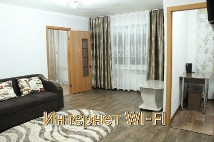 2х комнатная. Посуточно. На площади. ДК, управление. Есть водонагрев