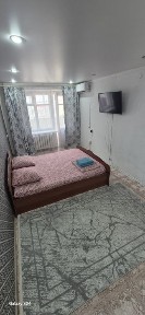 1к. кв. посуточно и почасам. Район ЭЛЕКТРОН. Рядом С/М Дина.