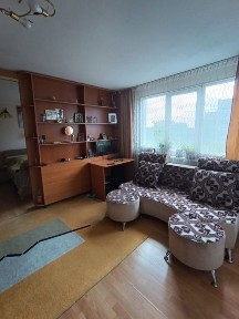 Продам 2 ух комнатную квартиру с мебелью и бытовой техникой.