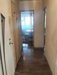 Продается вдухкомнатная квартира