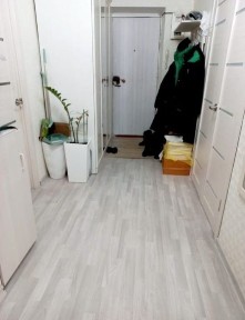 Продам квартиру - 3 х квартиру в районе ЖДВ старой части