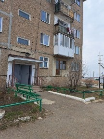 Продам 3х комнатную квартиру в центре посёлка Бурабай
