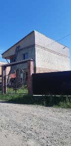 Продам или поменяю коттедж. На 6 районе.