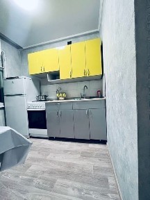 Сдам 1,5ку на Дворце спорта! Посуточно!