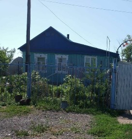 Продается дом с участком