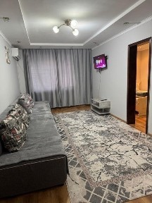 2х комн. центр, облакимат, площадь, посуточно, по часам, ночь