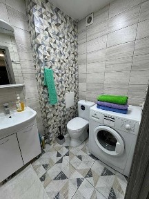 Cдам 1 ком. квартиру на стрелке