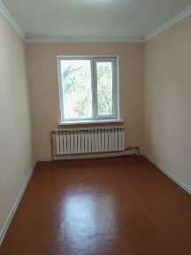 Срочно продается 2 х комнатная квартира.