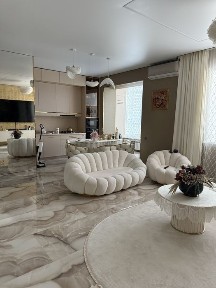 Продам каартиру с дизайнерским ремонтом