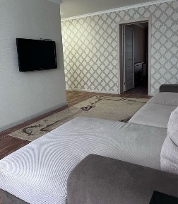 Трехкомнатная квартира 20 мкр