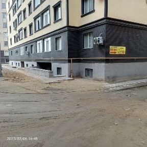 Ком. помещение в 19мкр ЖК Бирлик 44 м2