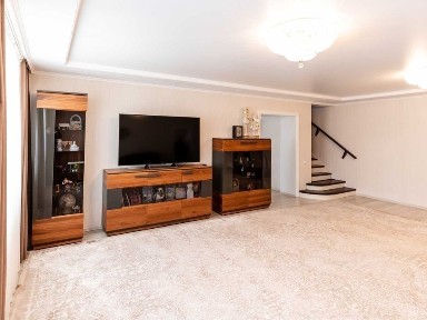 Продам дом в 7 микрорайоне