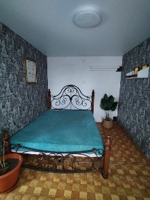 Продаётся ухоженный домик, минимум ремонта под свой вкус.