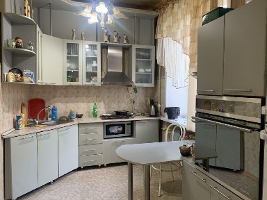 Продается 4-х комнатная кв. в восточной части города (болгарка)