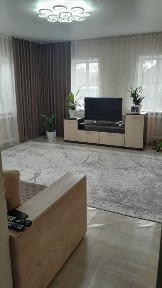 Продам большой дом, 5 комнат. Газ.