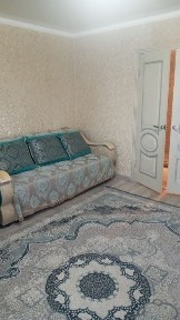 Продается трехкомнатная квартира в центре города