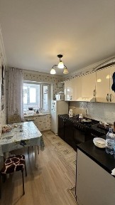 Продам 3-х комн квартиру в п. Акмол ( Малиновка)