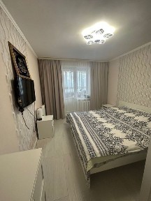 Продам 3 комнатную квартиру район Достык Молла 30000