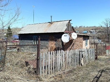Продам дом или обменяю на полуторку.