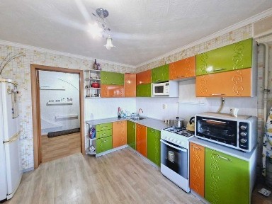 Четырехкомнатная квартира в Затоболовке