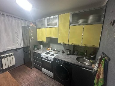 продается 3х комнатная квартира