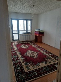 Продам квартиру в 7 мик 52 дом 10.700 мил