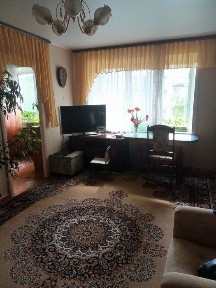 Продам четырёхкомнатную квартиру