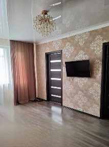 Продам 4-х комн. квартиру в Уральске