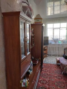 Продам 2к кв на среднем этаже р-н 20 мкрн!