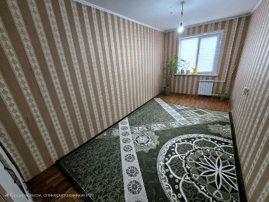 Продаётся 3-комнатная квартира в центре города